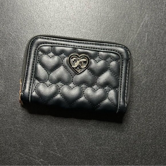 Juicy Couture Black Heart Double Zip Around Wallet - Picture 1 of 10